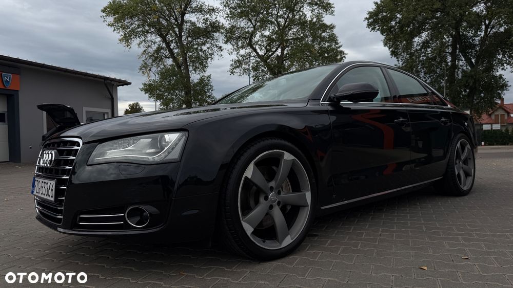 Audi A8 4.2 TDI Quattro - 12