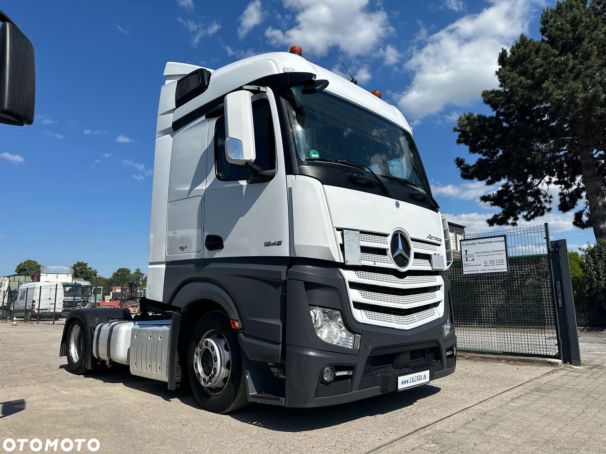 Mercedes-Benz 1845 ! 436000km!! Full serwis !! Z Niemiec - 1
