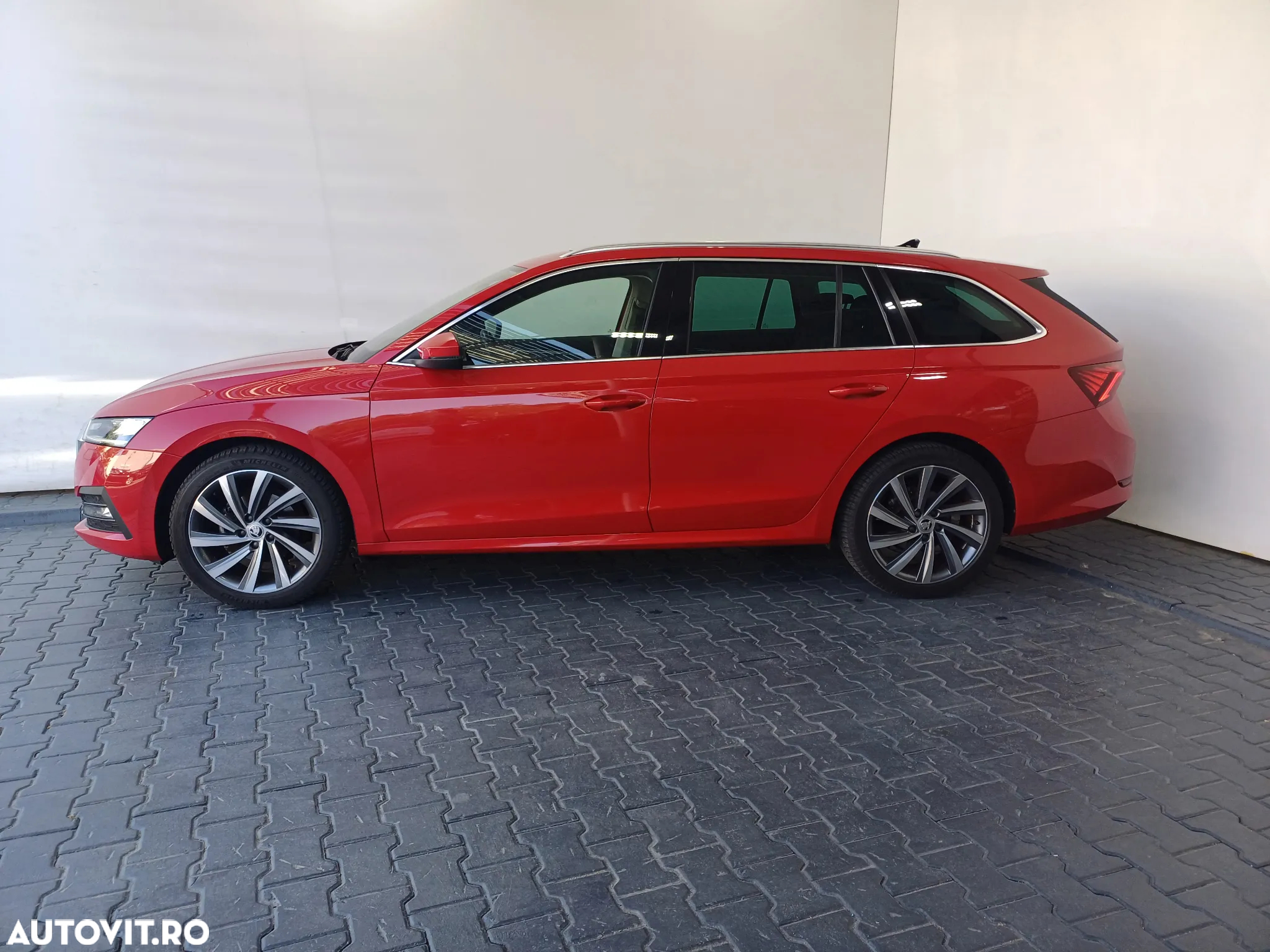 Skoda Octavia 1.0 TSI DSG Mild Hybrid Style - 2
