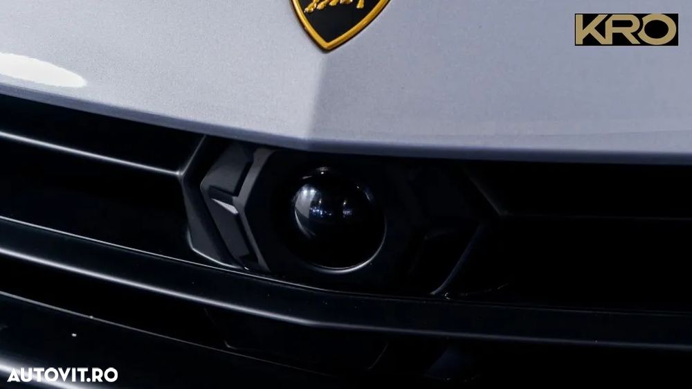 Lamborghini URUS - 21