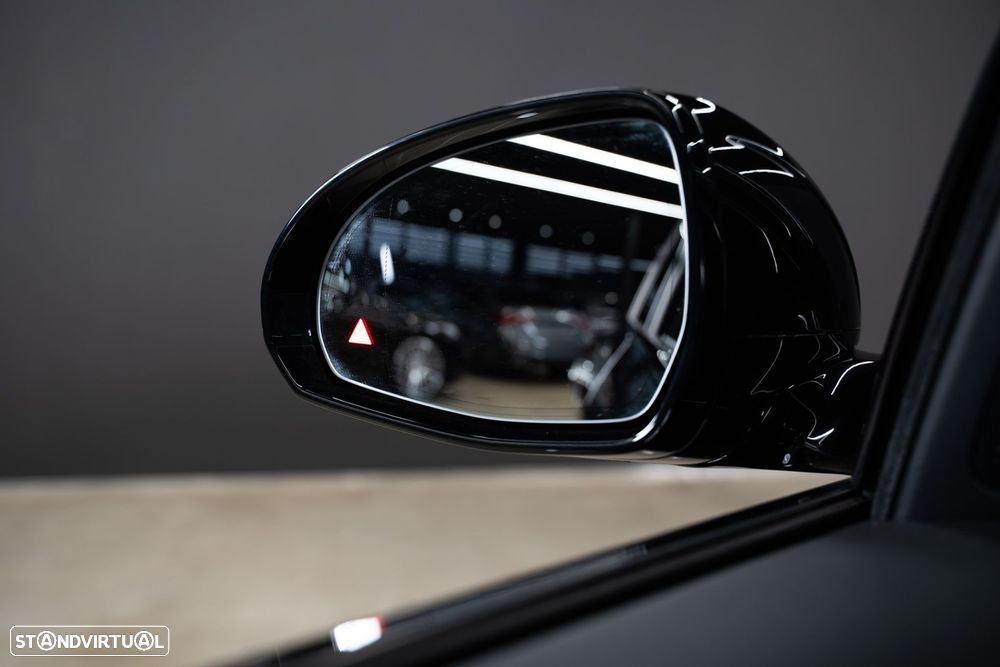 Mercedes-Benz E 300 Standard - 15