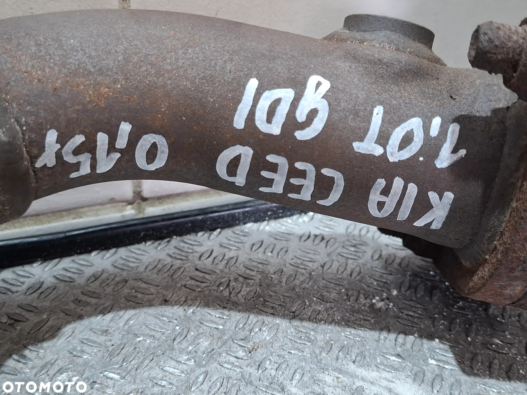 Katalizator Kia Ceed 1,0 Turbo GDI 2015 rok nr 04HA4 - 2