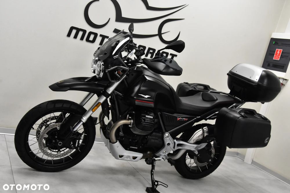 Moto Guzzi V85 - 6