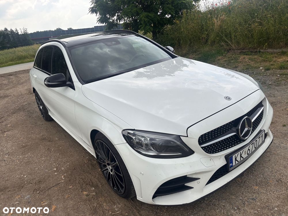 Mercedes-Benz Klasa C 220 d 4MATIC 9G-TRONIC - 2