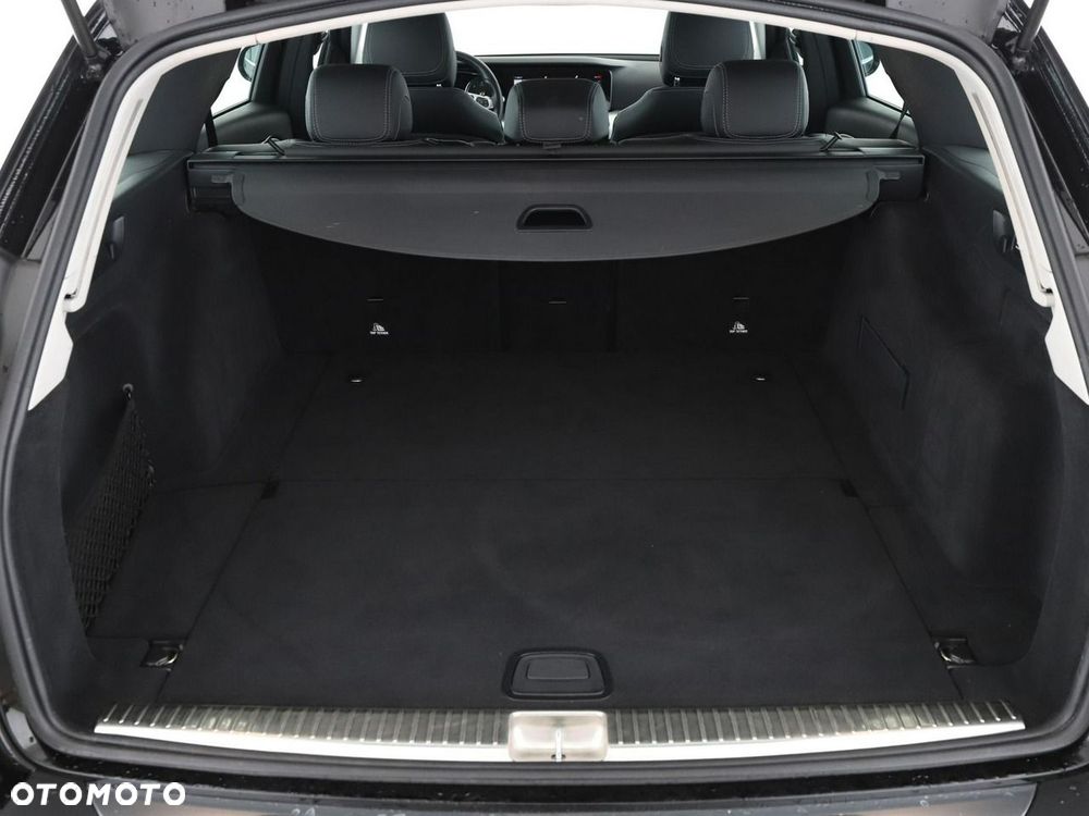 Mercedes-Benz Klasa E 220 d 4-Matic All-Terrain Avantgarde - 21