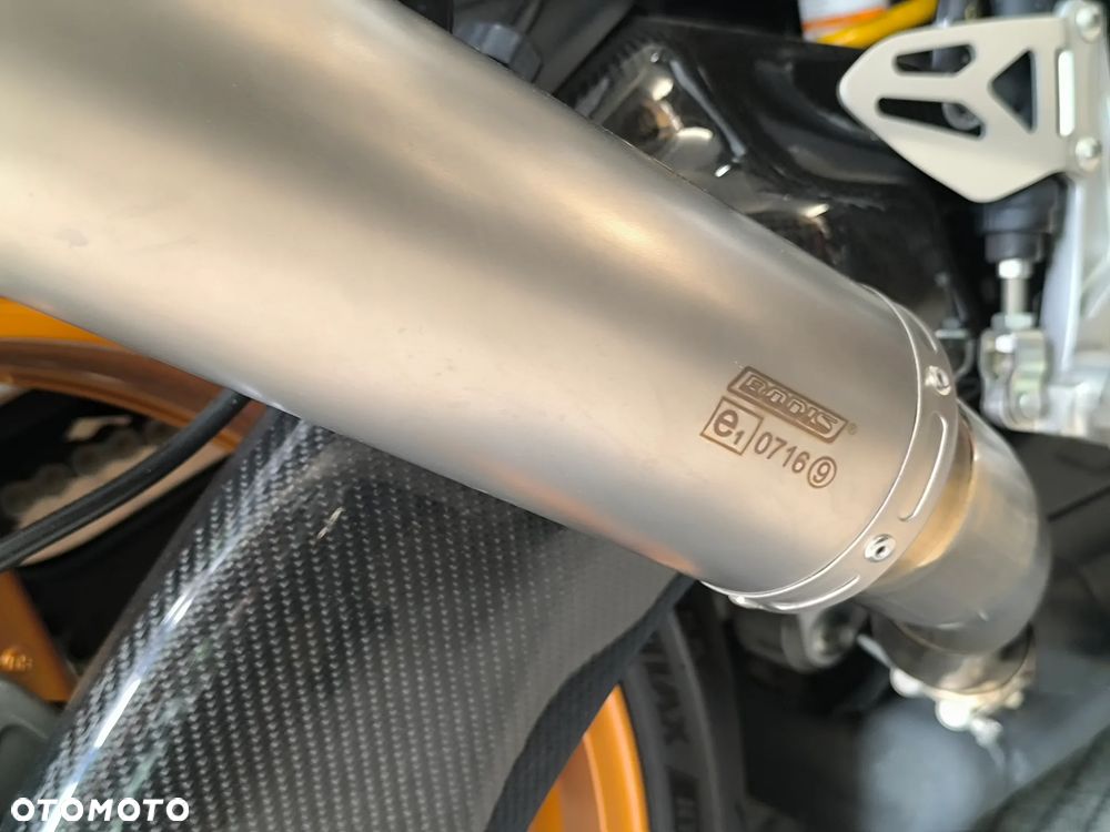 Suzuki GSX-R - 10