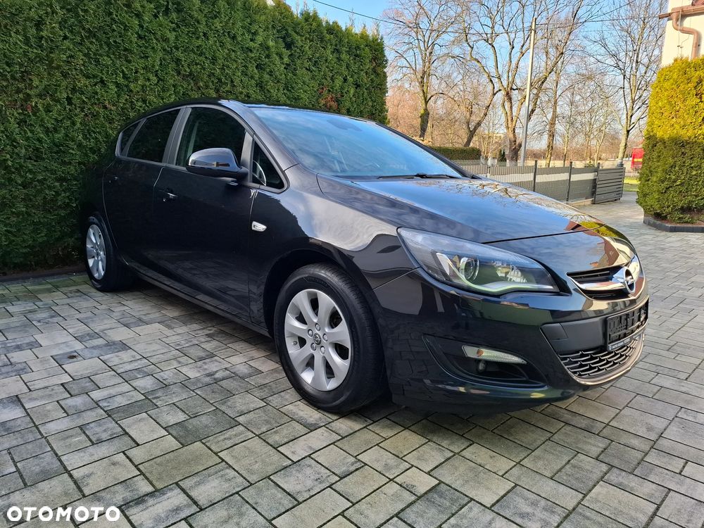 Opel Astra - 1