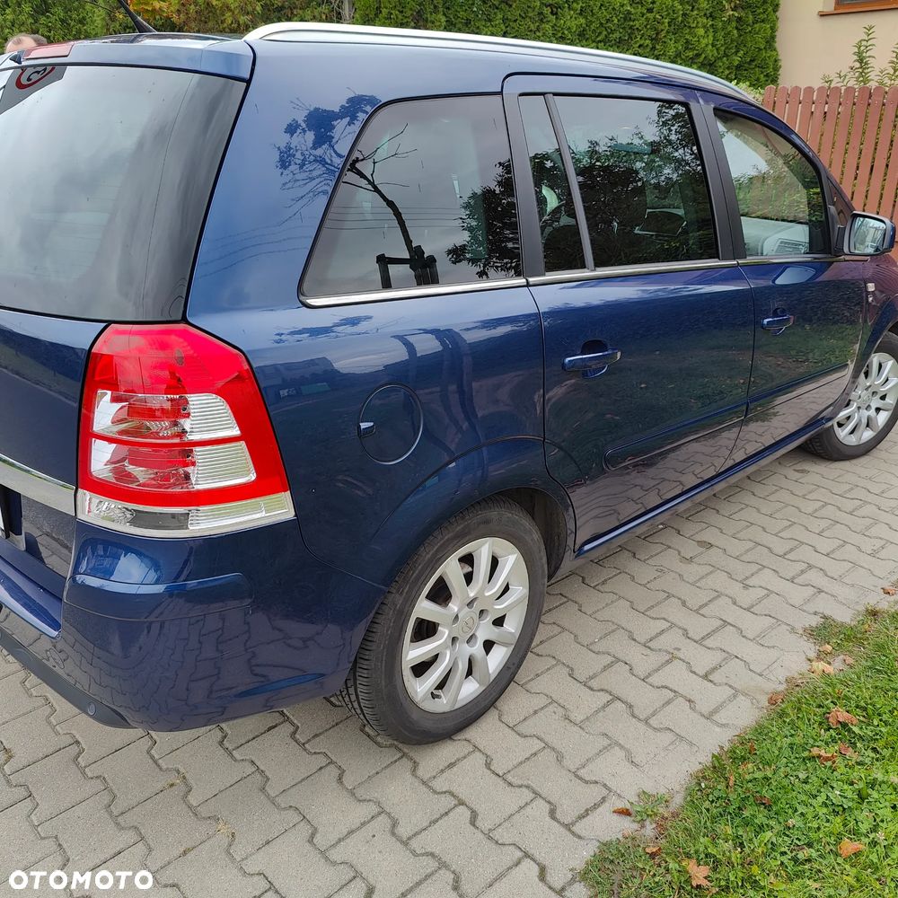 Opel Zafira 1.8 - 5