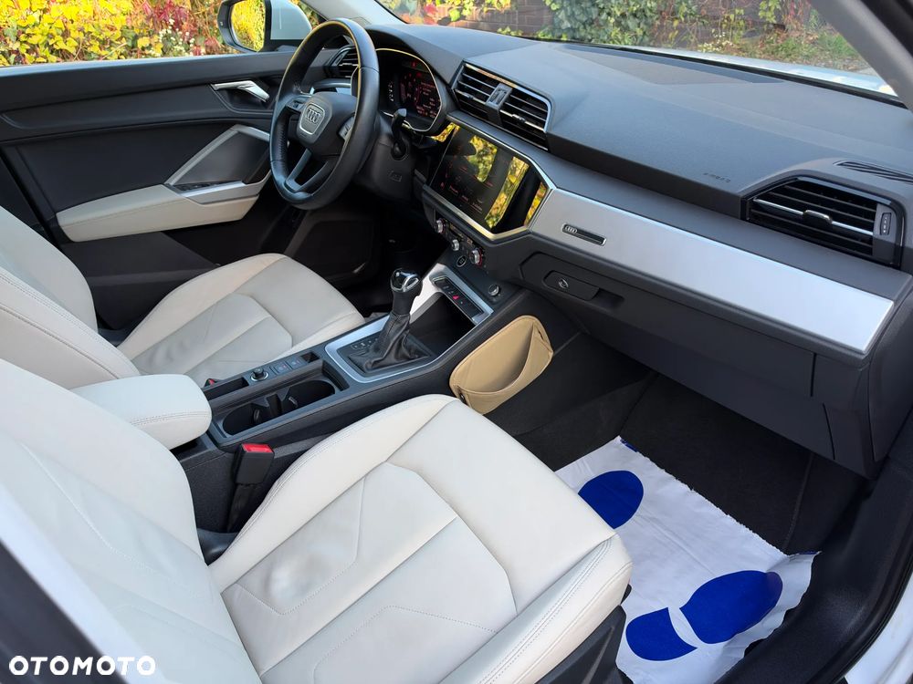 Audi Q3 35 TDI S tronic - 12