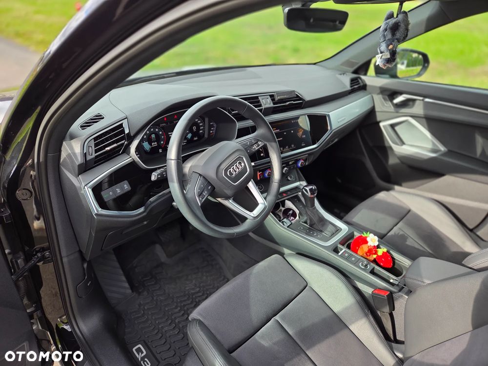 Audi Q3 40 TFSI Quattro Advanced S tronic - 11