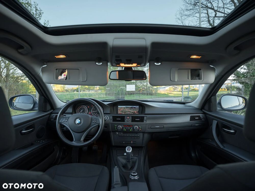 BMW Seria 3 318i Edition Lifestyle - 22