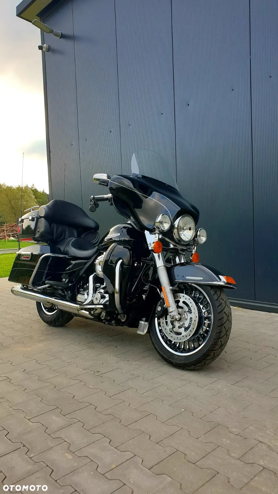Harley-Davidson Touring Electra Glide - 3