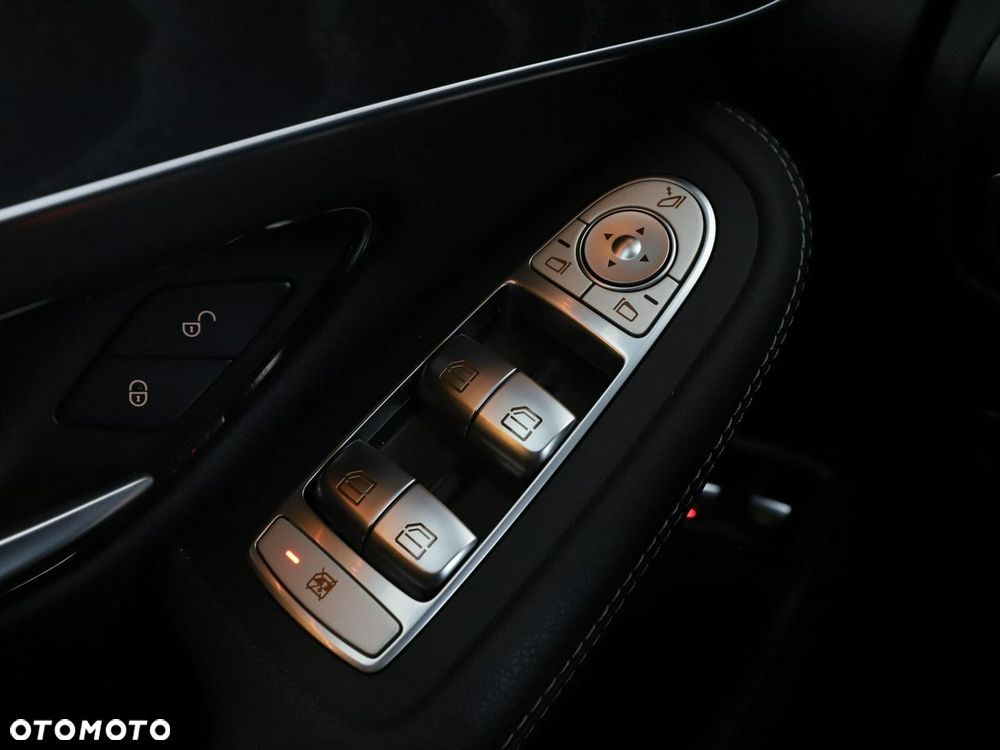 Mercedes-Benz GLC 220 d 4-Matic - 38