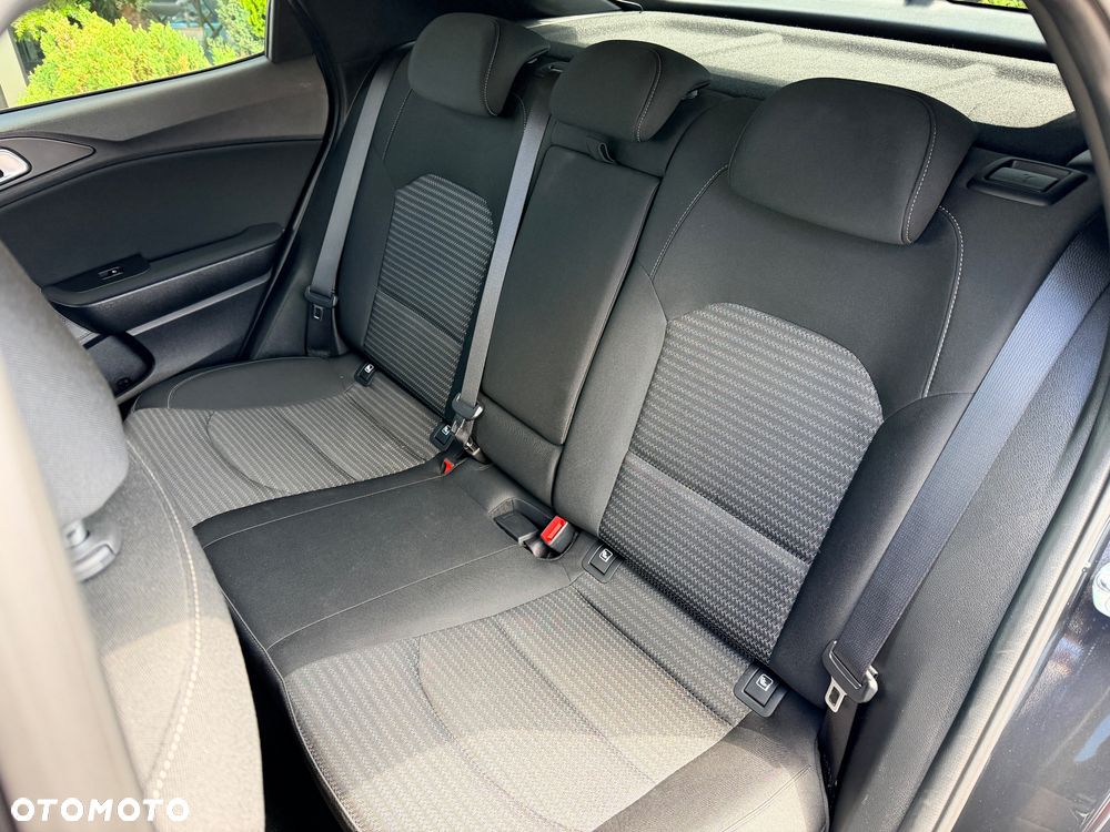 Kia XCeed 1.5 T-GDI M - 26