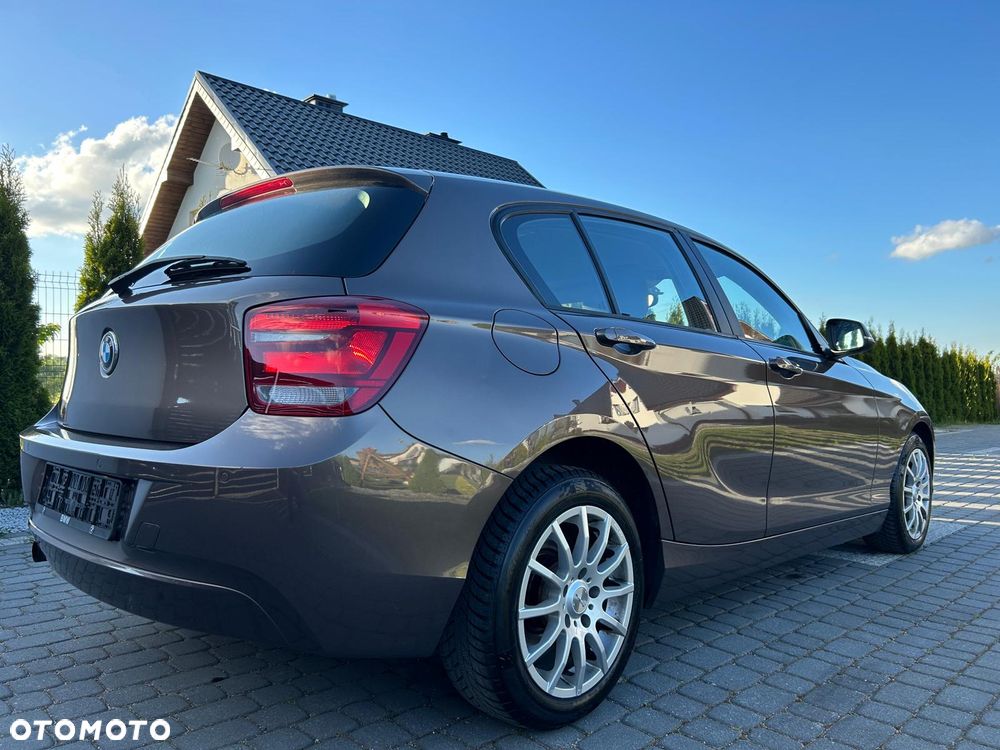 BMW Seria 1 114i - 2