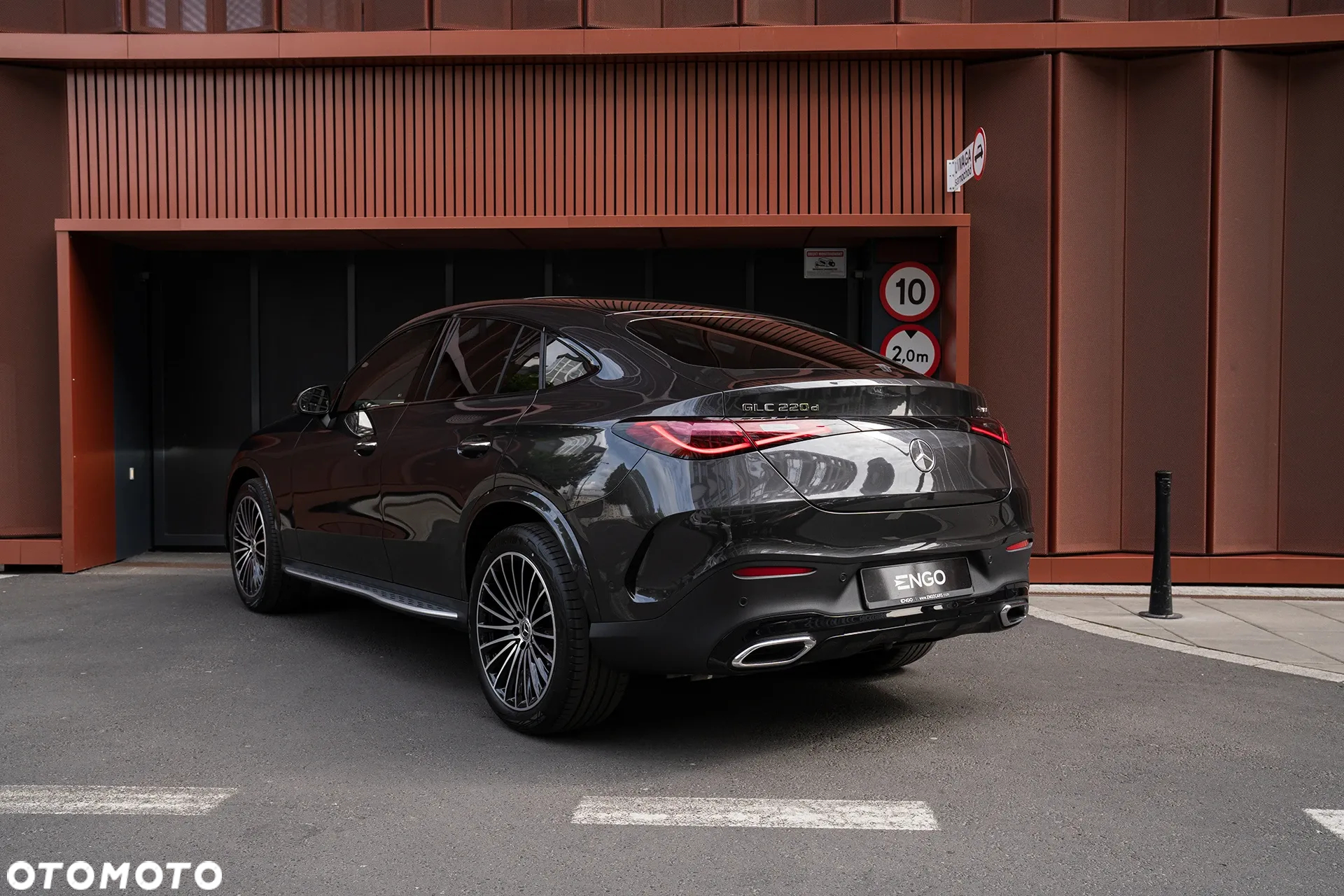 Mercedes-Benz GLC Coupe 220 d mHEV 4-Matic AMG Line - 18