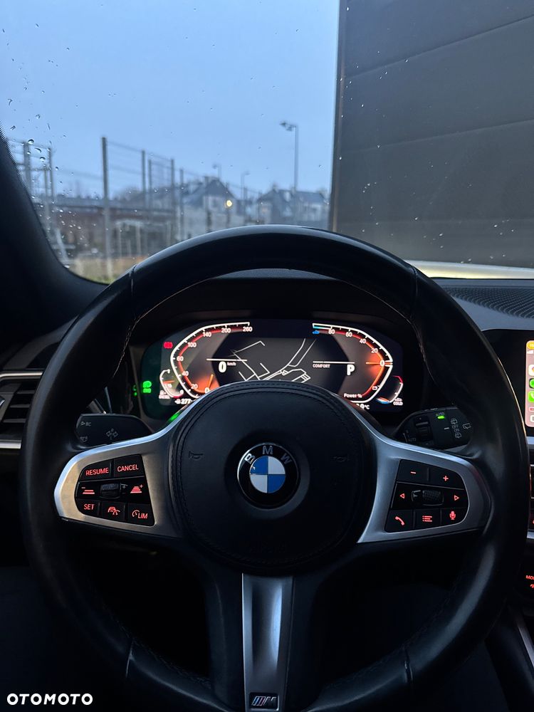 BMW Seria 3 320d xDrive Sport Line Shadow - 16