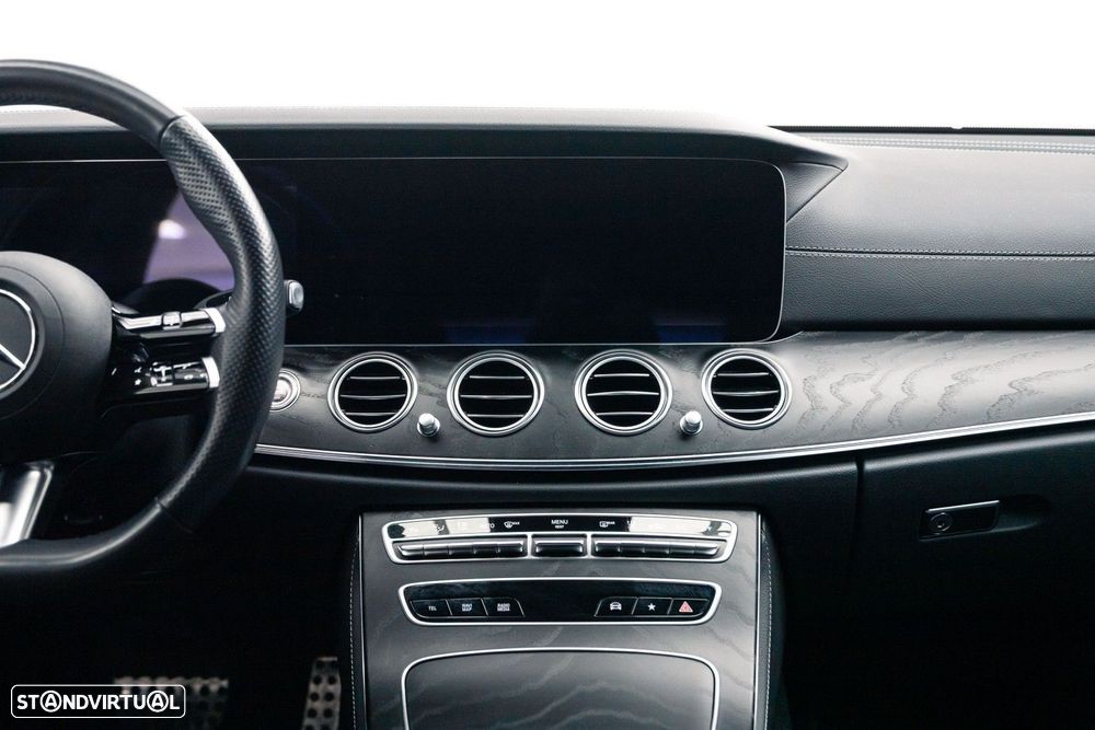 Mercedes-Benz E 300 de 9G-TRONIC AMG Line - 15