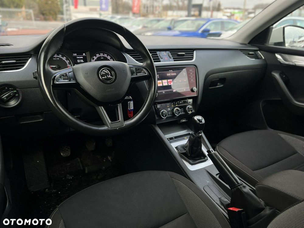 Skoda Octavia 1.6 TDI Ambition - 11