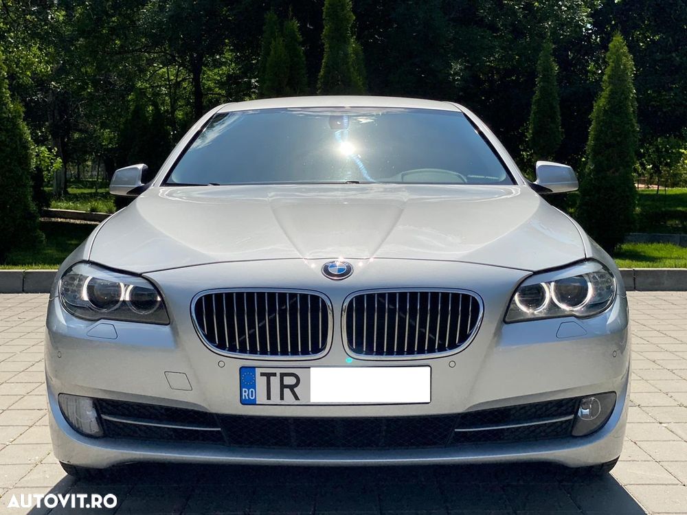 BMW Seria 5 520d - 8