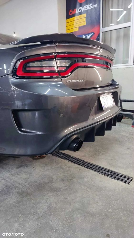 Dodge Charger 3.6 GT - 14