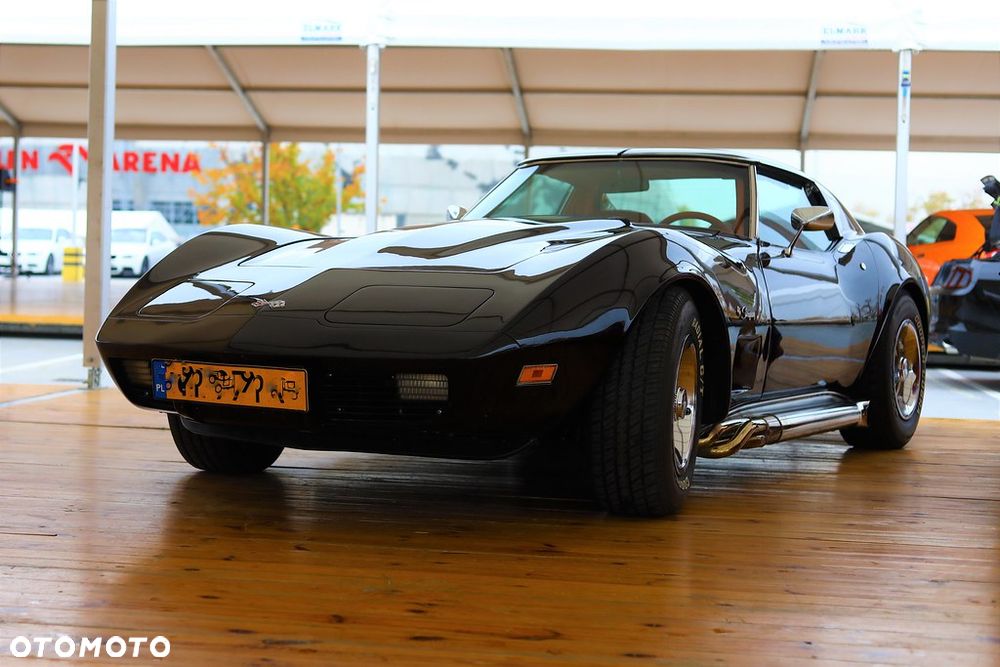 Chevrolet Corvette ver-5-7