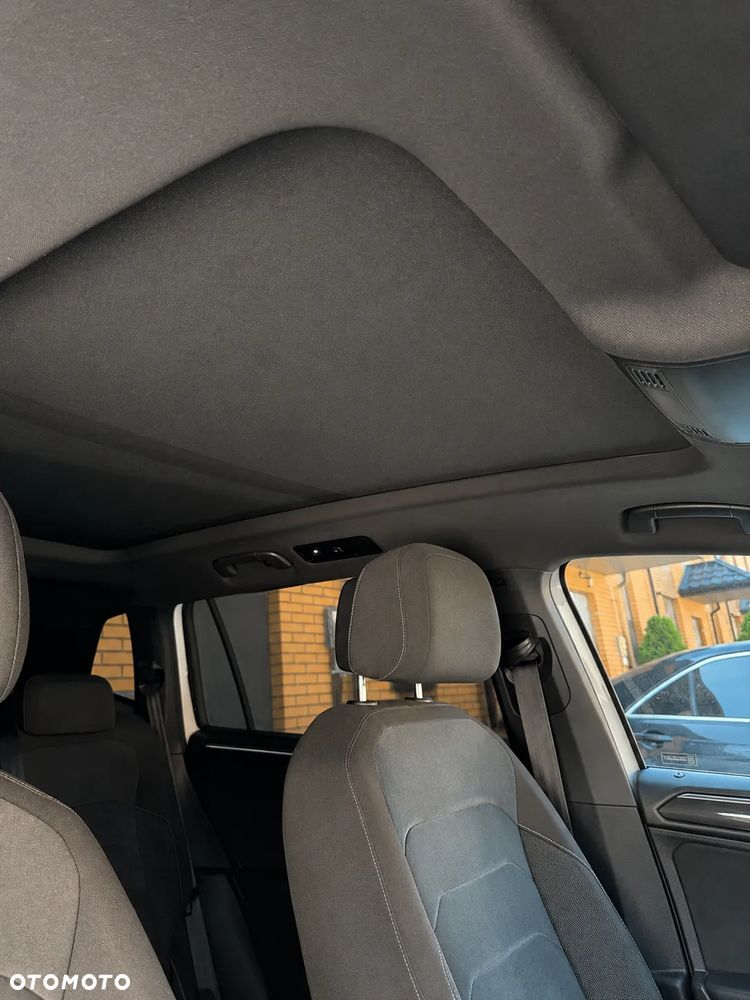 Volkswagen Tiguan - 16