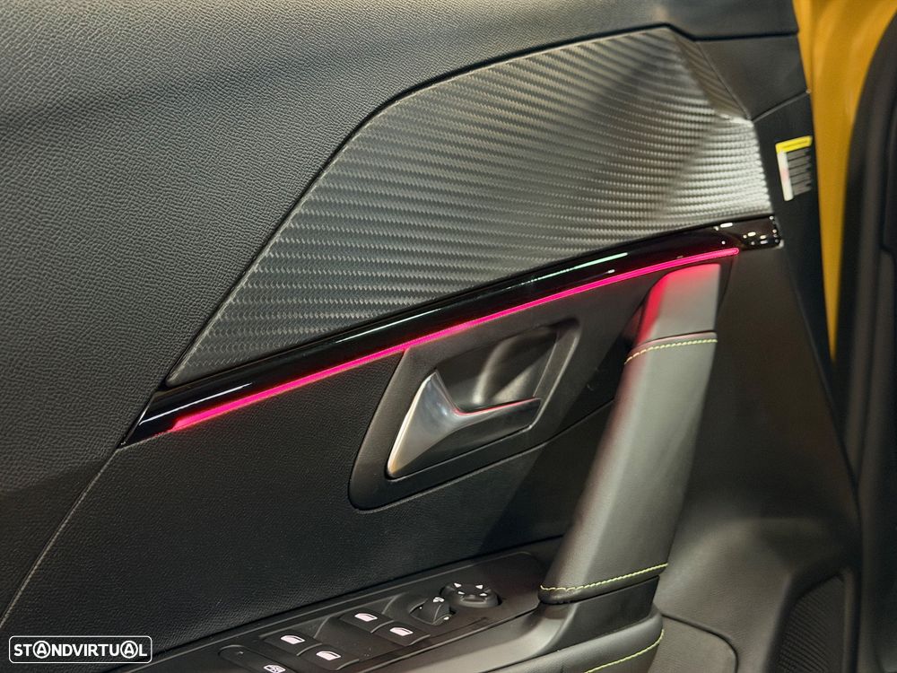 Peugeot e-208 50 kWh GT - 15