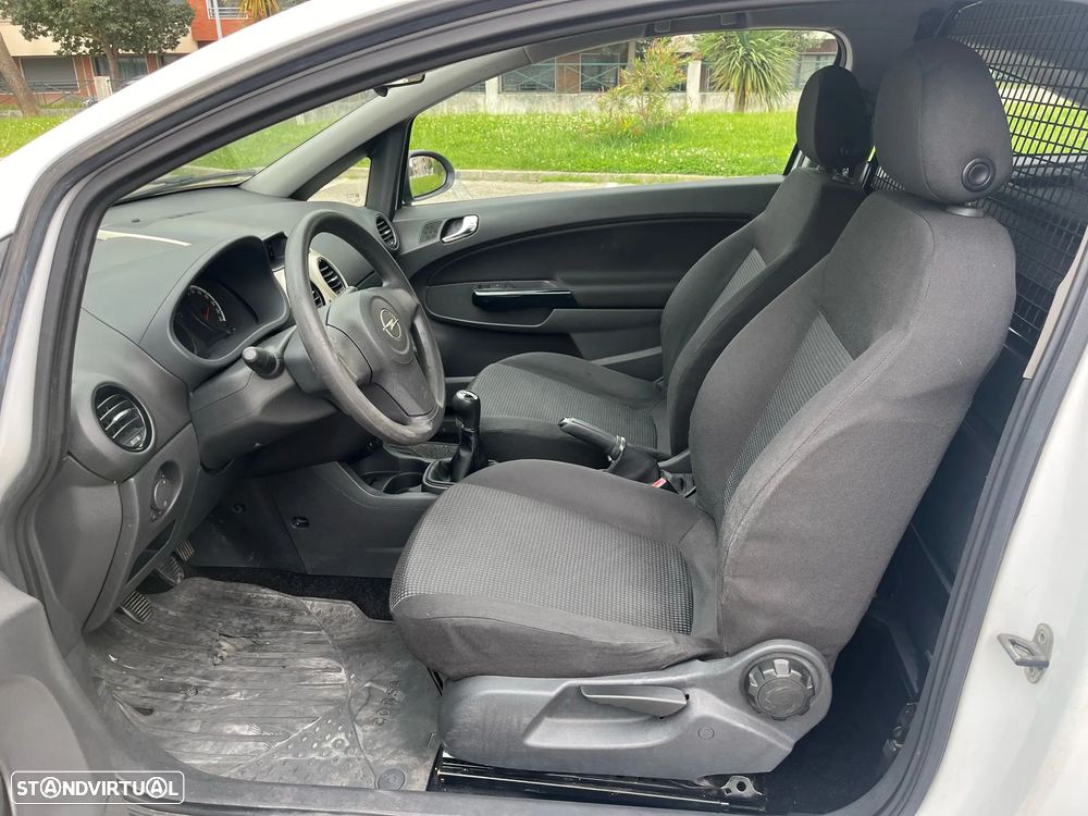 Opel CORSA VAN - EXCELENTE ESTADO - 20