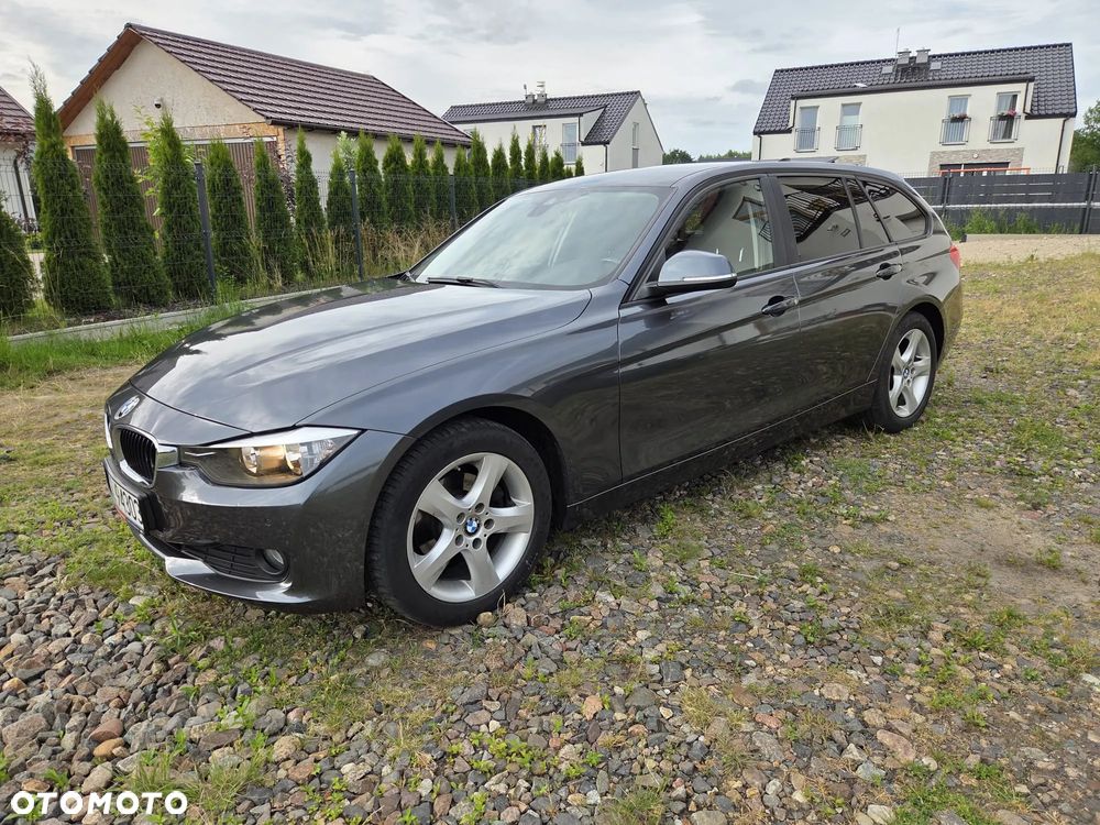 BMW Seria 3 318d - 6
