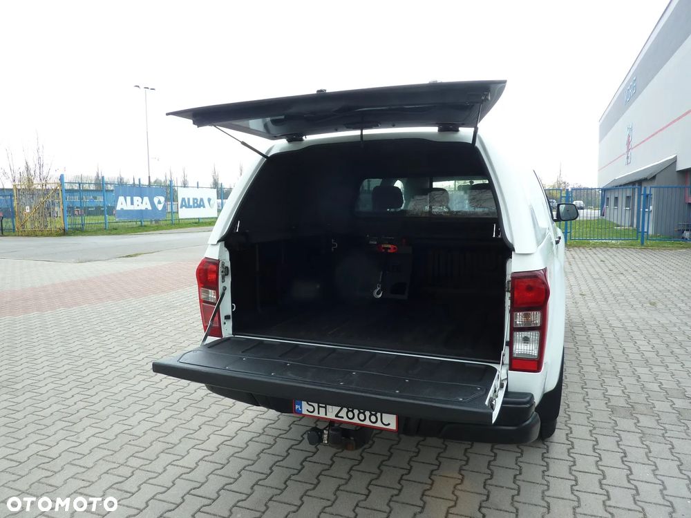 Isuzu D-Max 1.9 DC L - 5