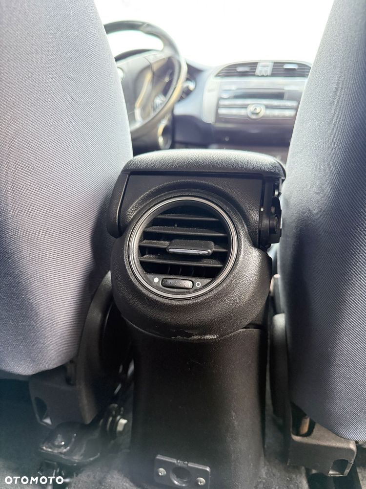 Fiat Bravo 1.9 Multijet Estiva Blue&Me - 19