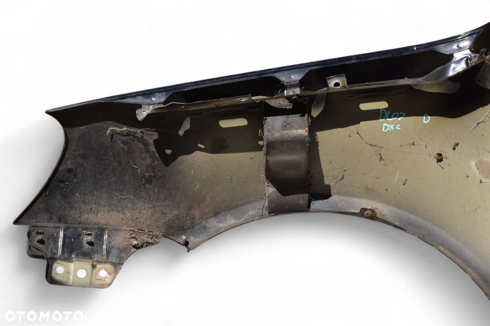 Błotnik Prawy Przód VOLKSWAGEN GOLF V - 12