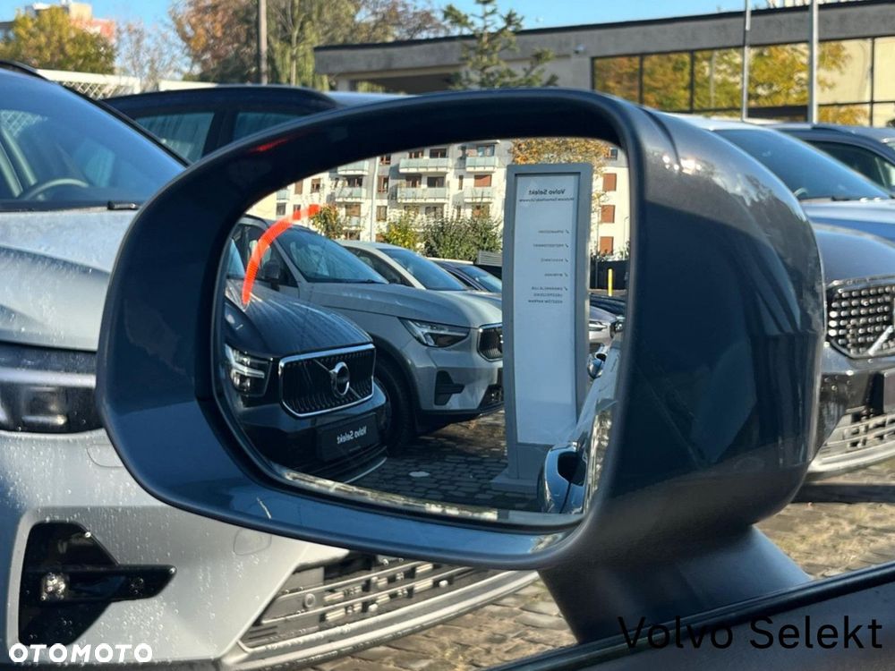 Volvo V90 Cross Country - 32