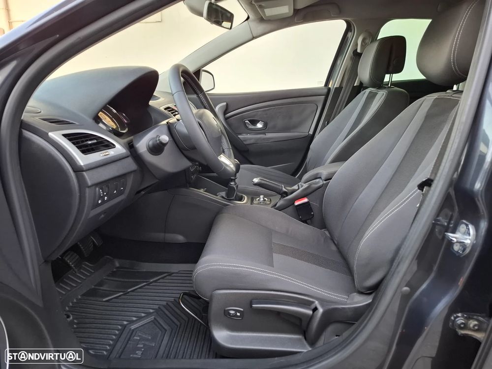 Renault Mégane Sport Tourer dCi 110 FAP Expression - 13