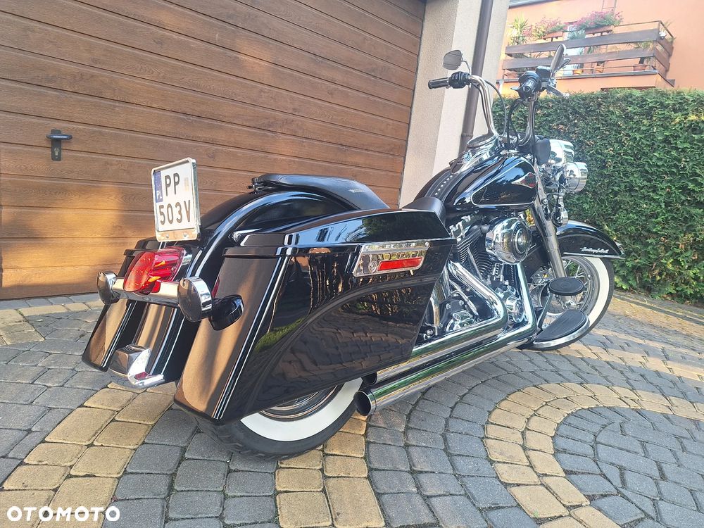 Harley-Davidson Softail Heritage Classic - 13