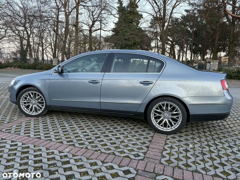 Volkswagen Passat - 3