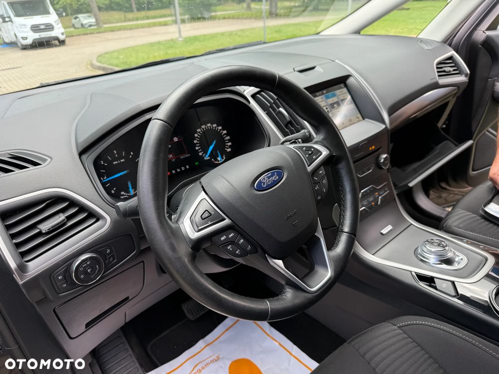 Ford S-Max - 29
