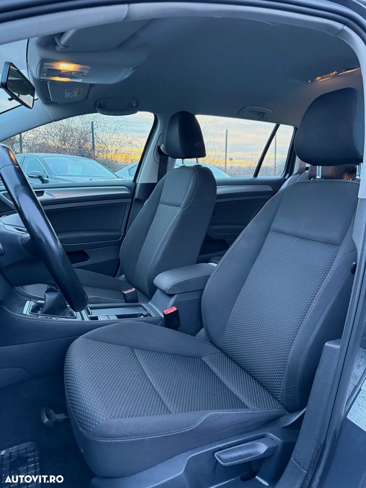 Volkswagen Golf 1.0 TSI OPF Comfortline - 18