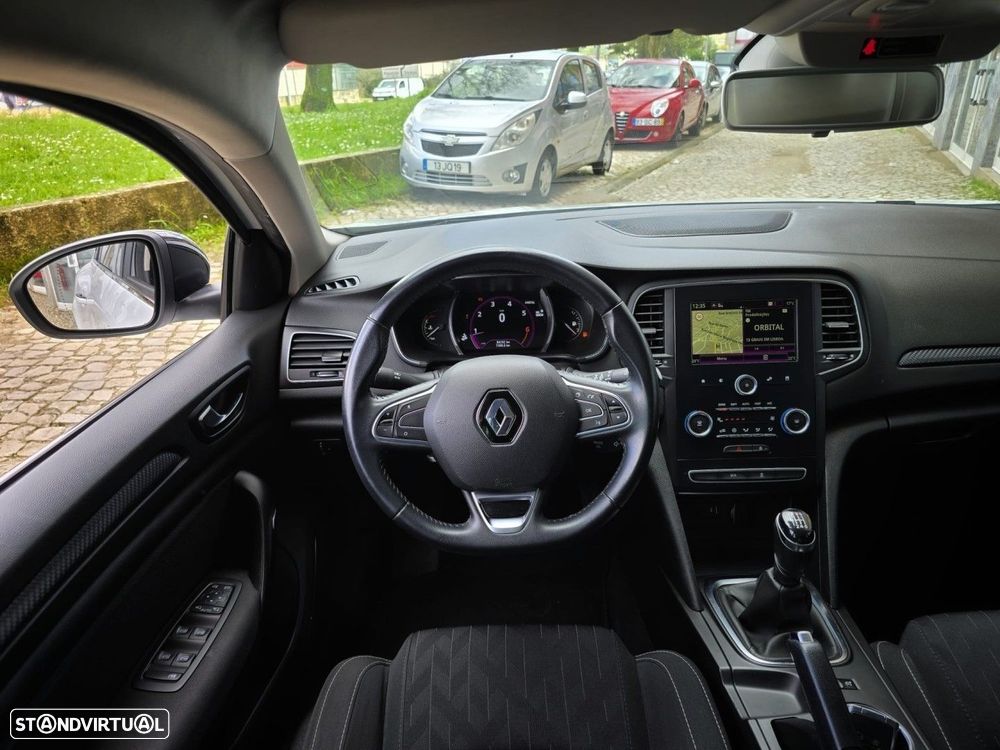 Renault Mégane Sport Tourer 1.3 TCe Limited - 6