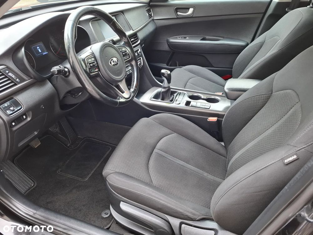 Kia Optima 1.7 CRDI M - 6