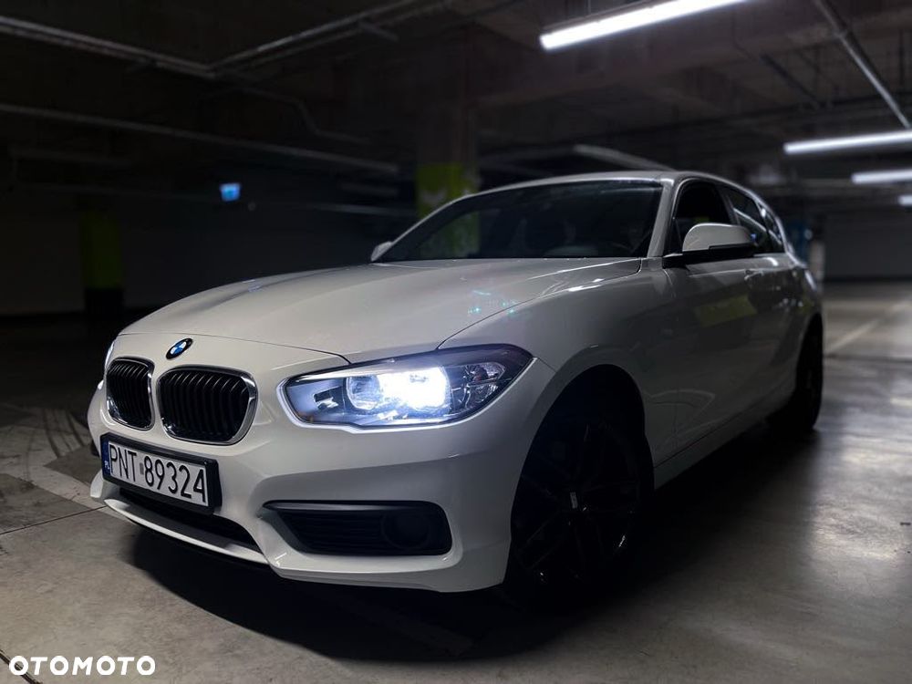 BMW Seria 1 116i - 1