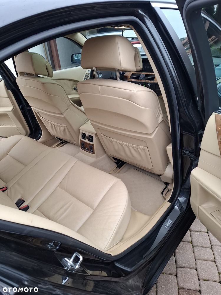 BMW Seria 5 530d - 11