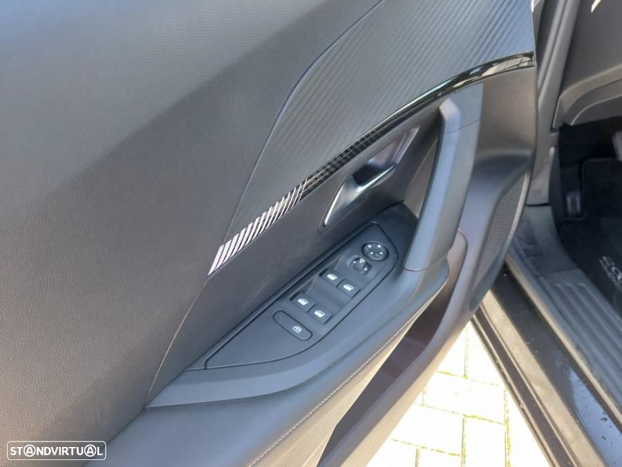 Peugeot 2008 1.2 Hybrid Active e-DCS6 - 5