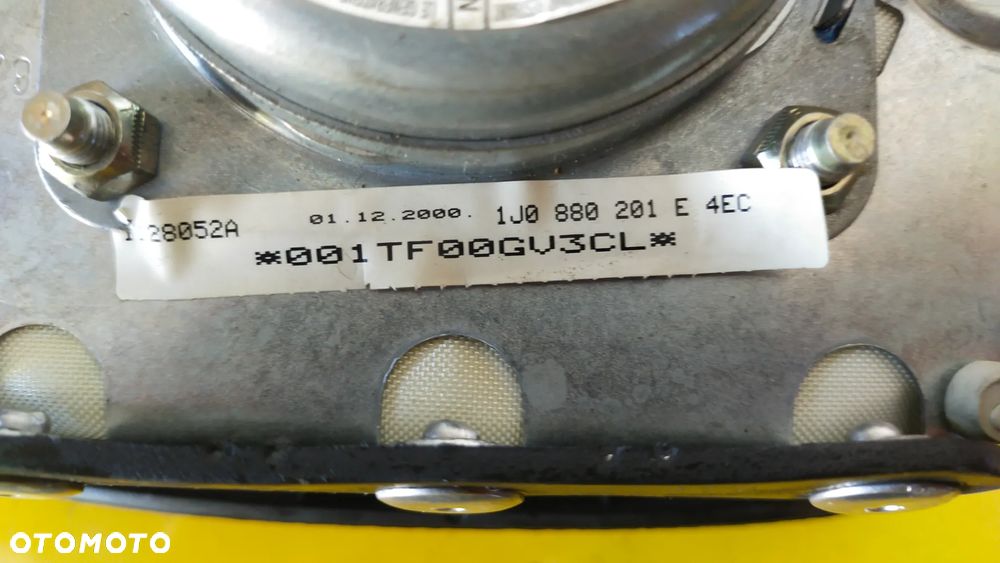 PODUSZKA AIRBAG KIEROWCY VW 1J0880201E - 2