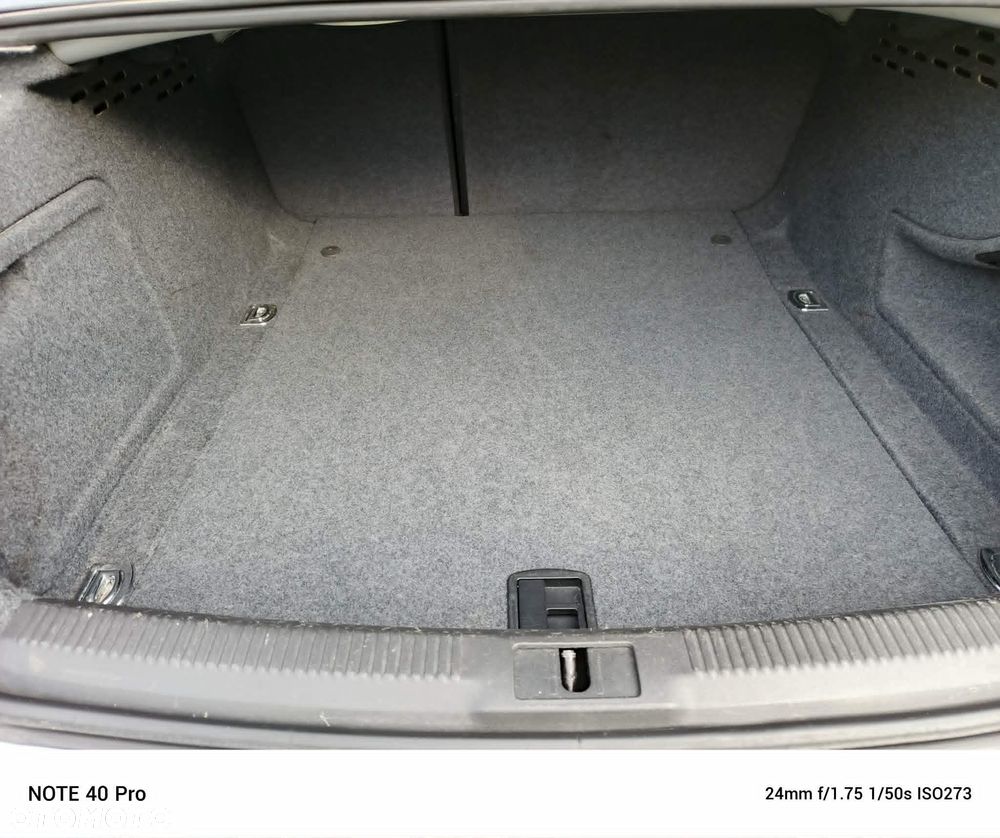 Audi A4 Limousine 1.8 TFSI Ambiente - 19