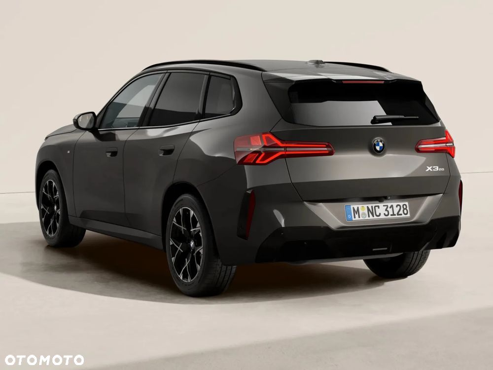 BMW X3 xDrive20 mHEV - 3