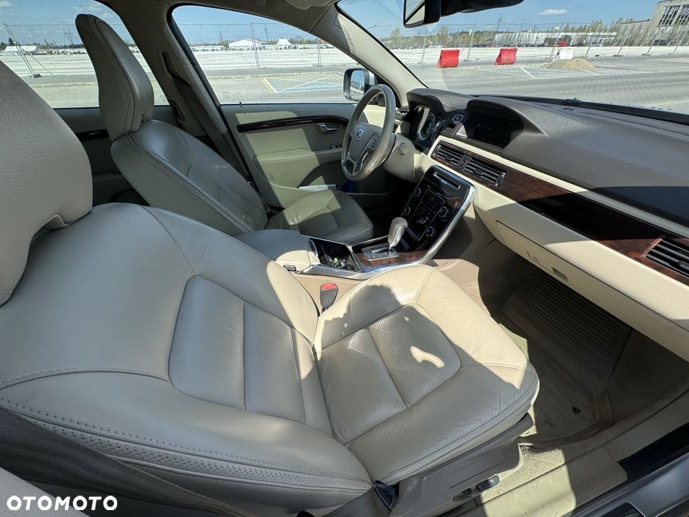 Volvo XC 70 3.2 AWD Summum - 20