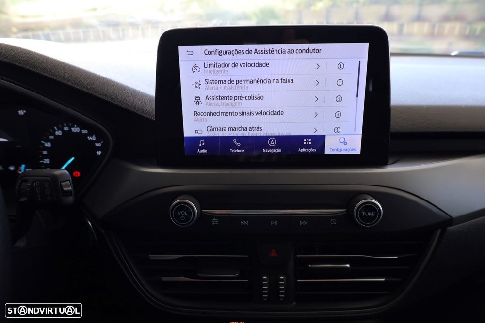 Ford Focus 1.0 EcoBoost MHEV Connected - 29