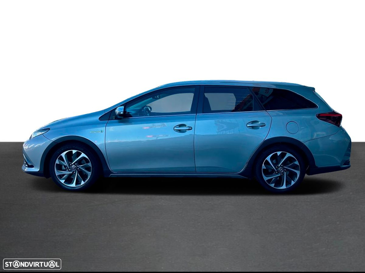 Toyota Auris Touring Sports 1.8 HSD Freestyle - 4